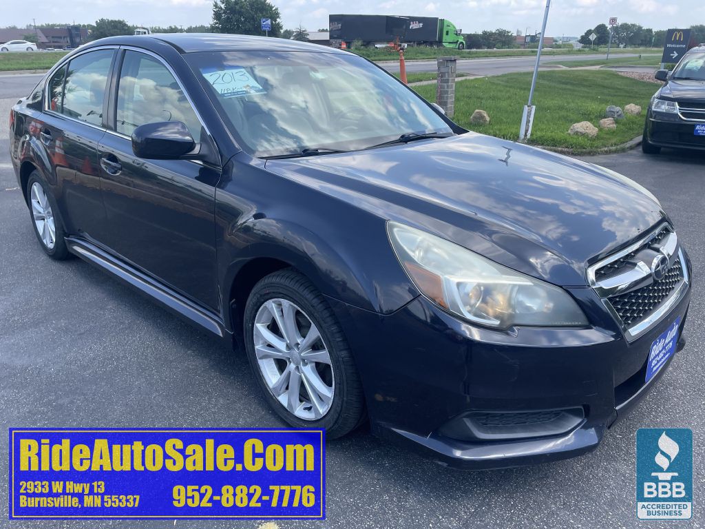 2013 Subaru Legacy Image 3