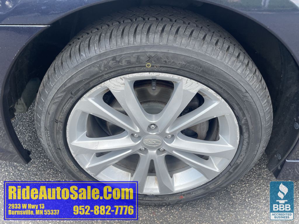 2013 Subaru Legacy Image 23