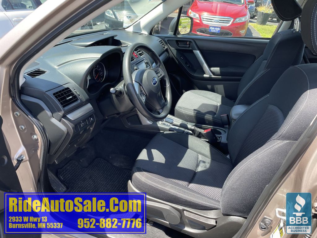 2014 Subaru Forester Image 10