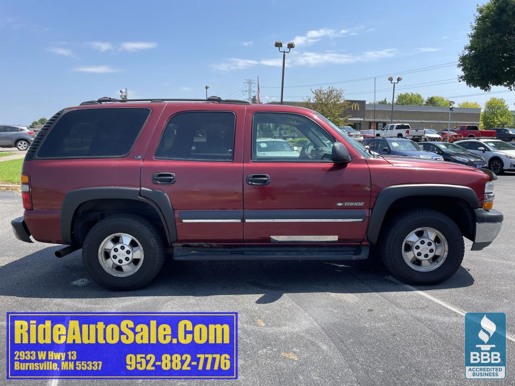 2002 Chevrolet Tahoe Image 4