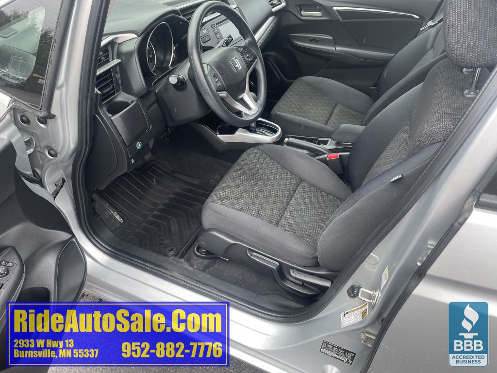2016 Honda Fit Image 10