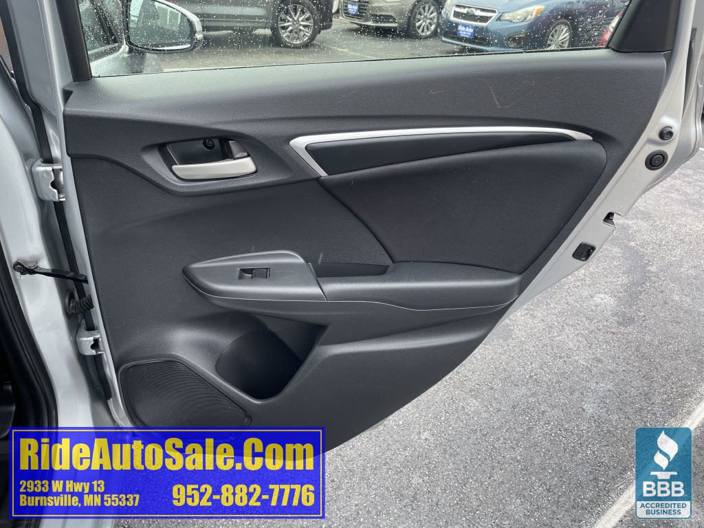 2016 Honda Fit Image 15