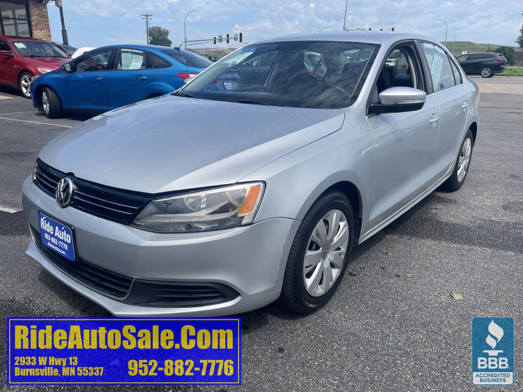 2013 Volkswagen Jetta Image 1