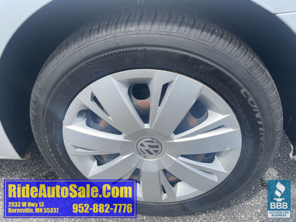 2013 Volkswagen Jetta Image 23