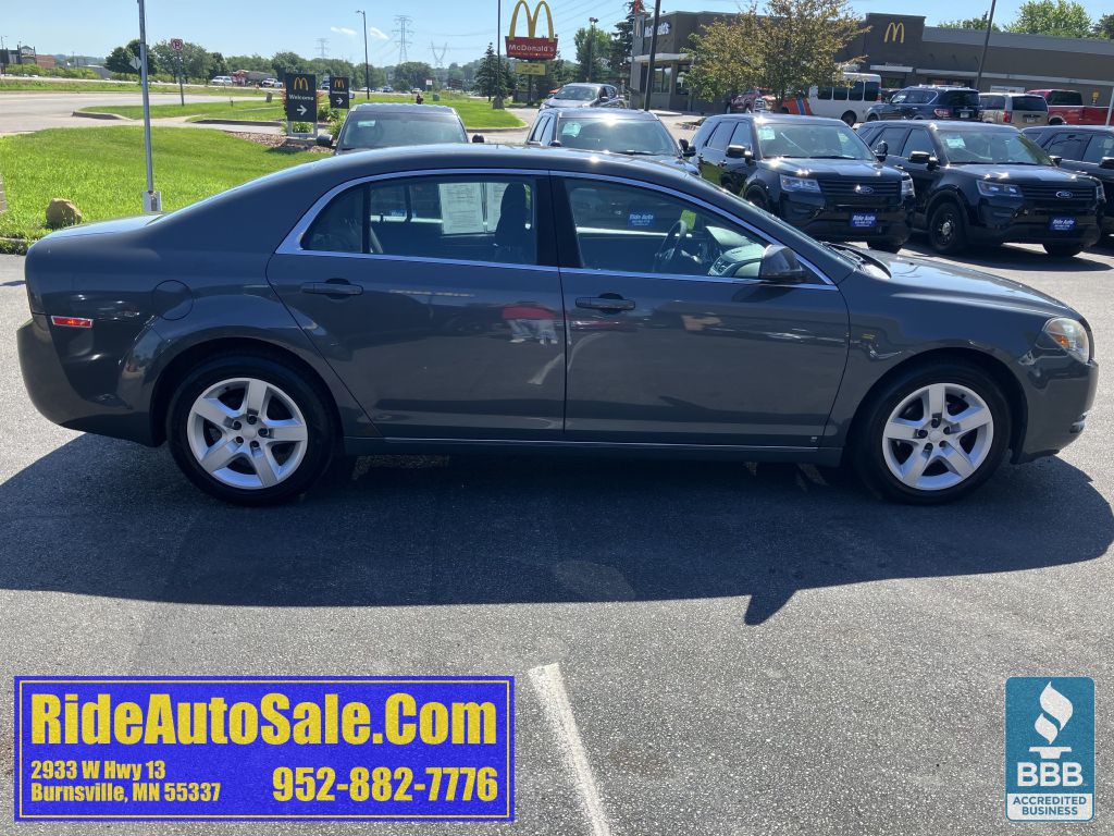 2009 Chevrolet Malibu Image 4
