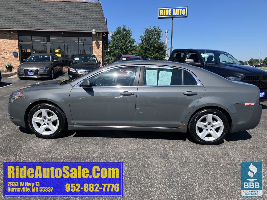 2009 Chevrolet Malibu Image 8