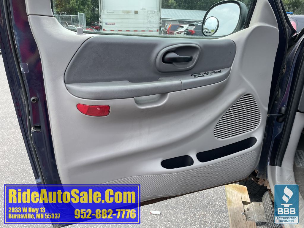 2003 Ford F-150 Image 9