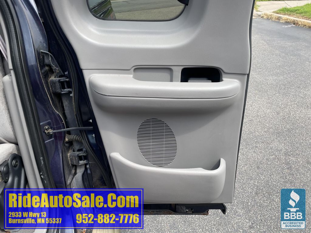 2003 Ford F-150 Image 11