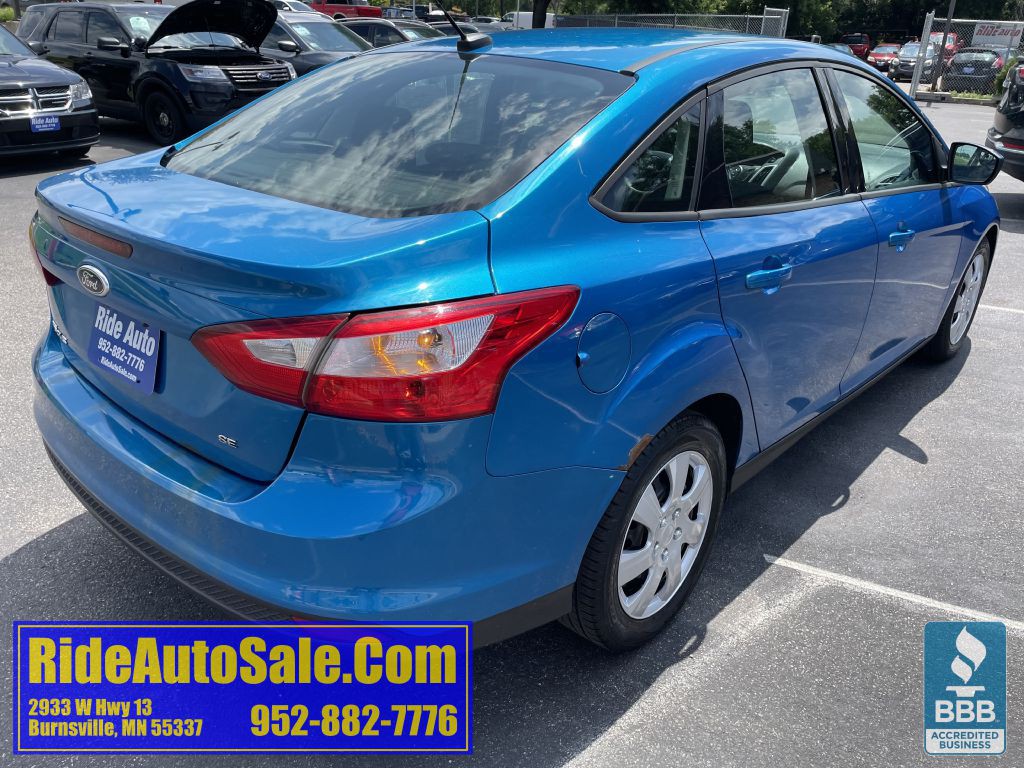 2012 Ford Focus Image 5