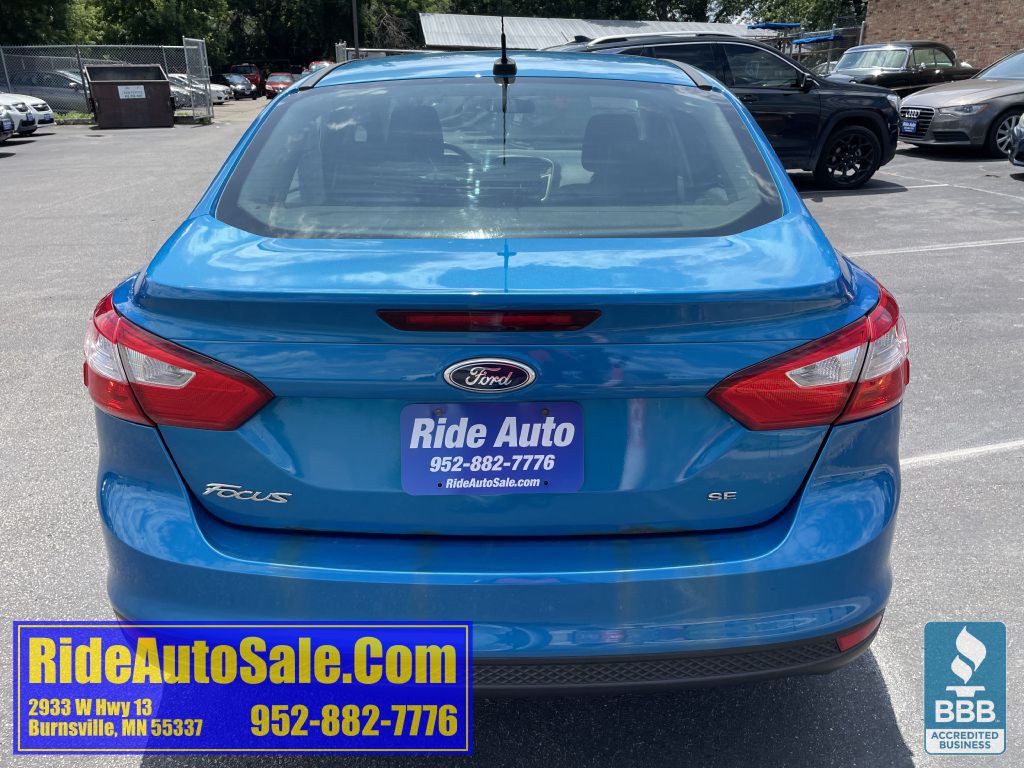 2012 Ford Focus Image 6