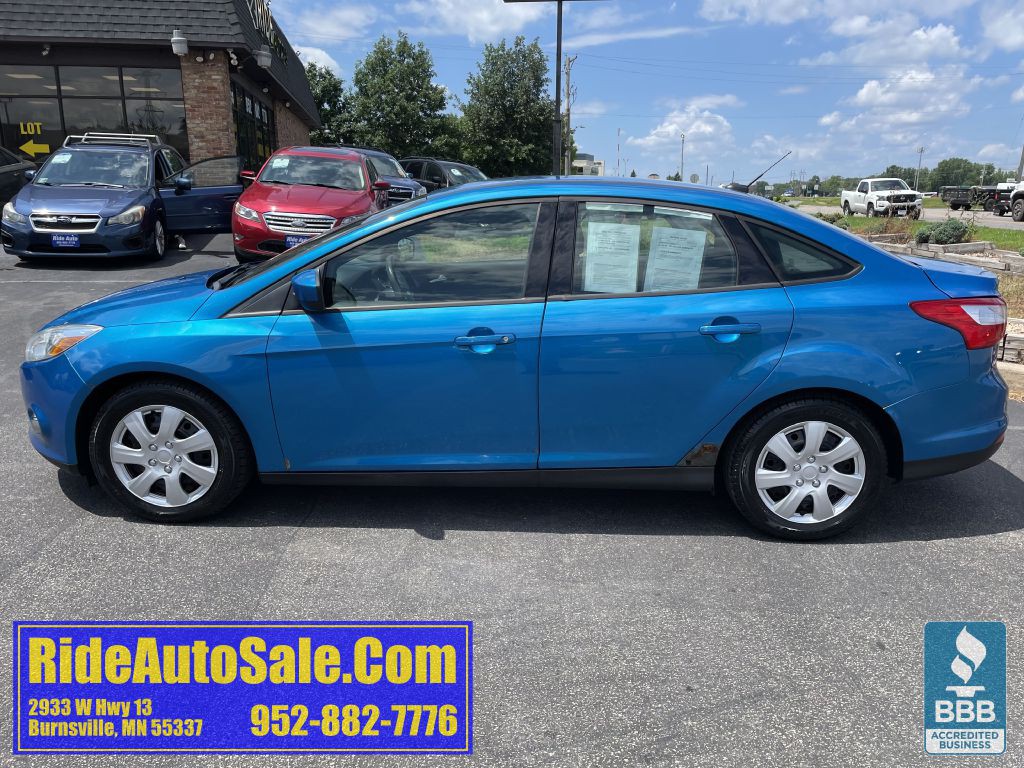 2012 Ford Focus Image 8