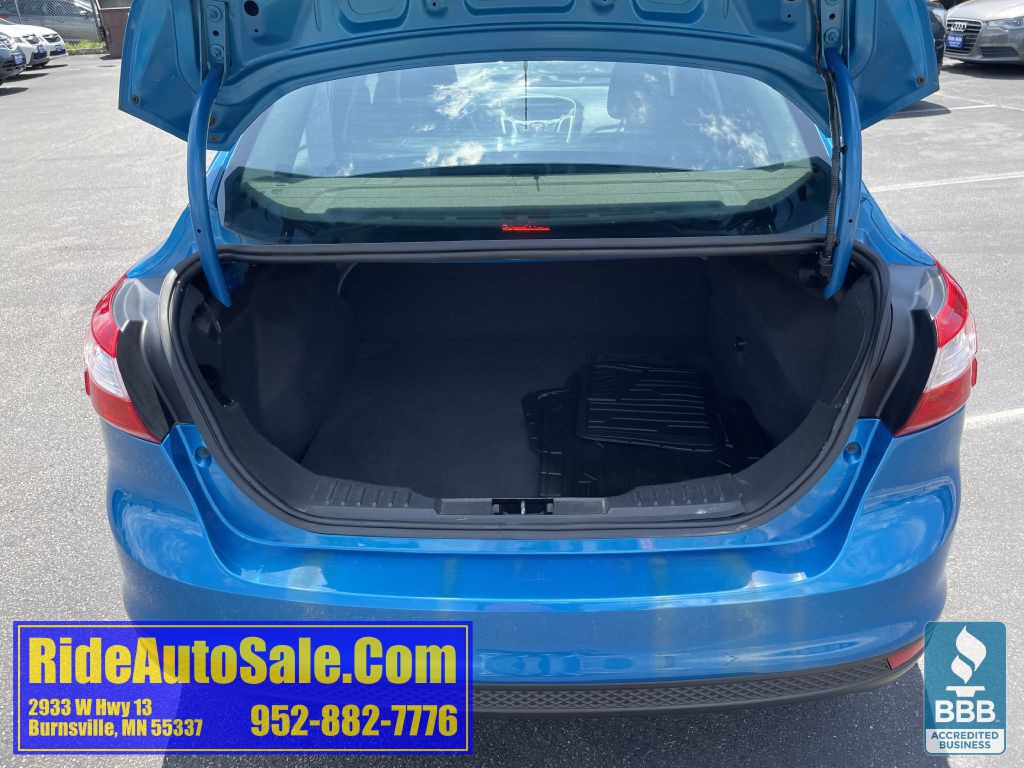 2012 Ford Focus Image 24