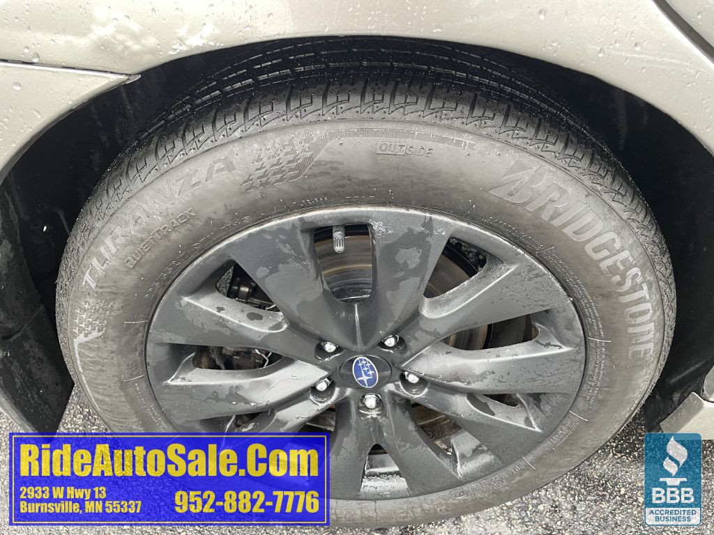 2016 Subaru Legacy Image 26