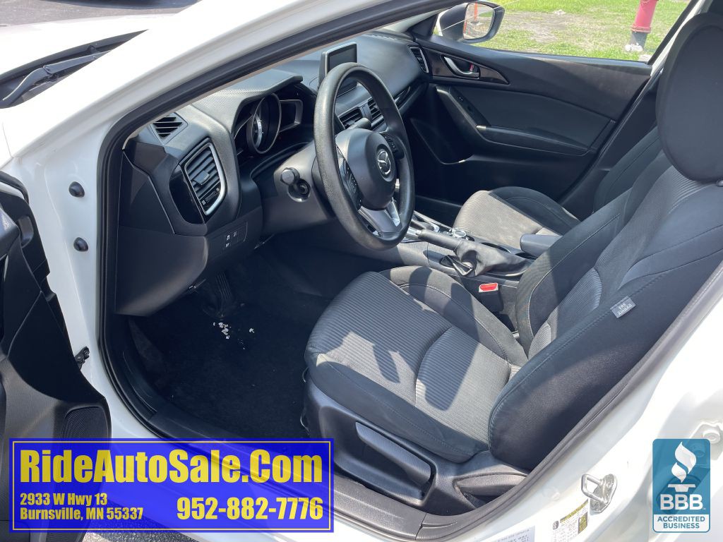 2016 Mazda Mazda3 Image 10