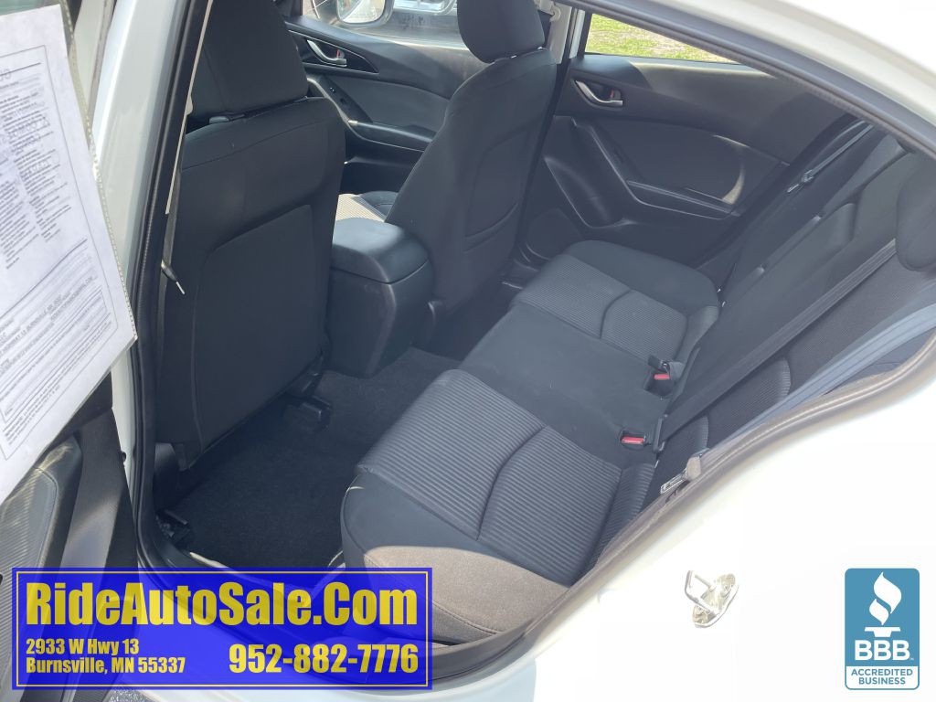 2016 Mazda Mazda3 Image 12