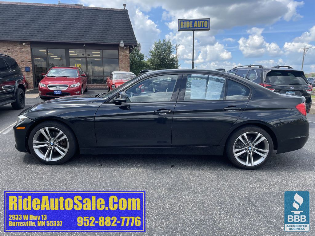2014 BMW 3 Series Image 8