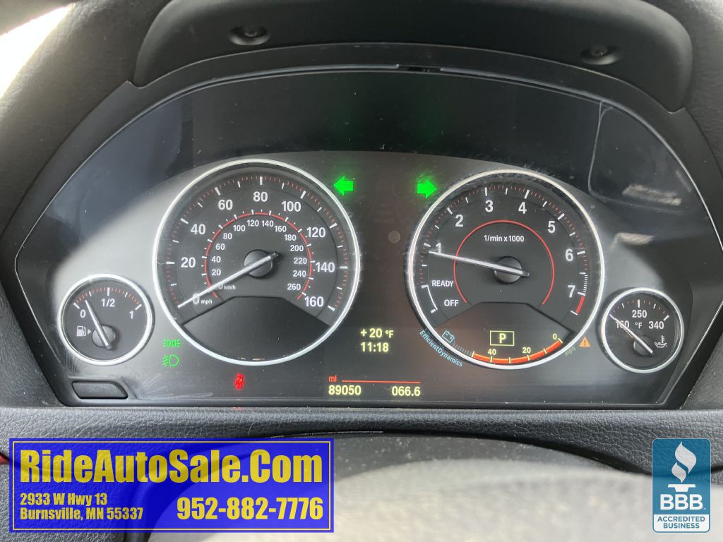 2014 BMW 3 Series Image 18