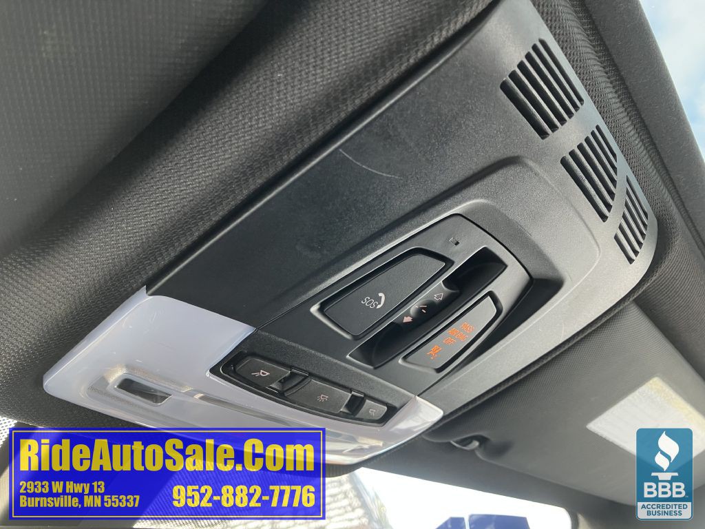 2014 BMW 3 Series Image 30