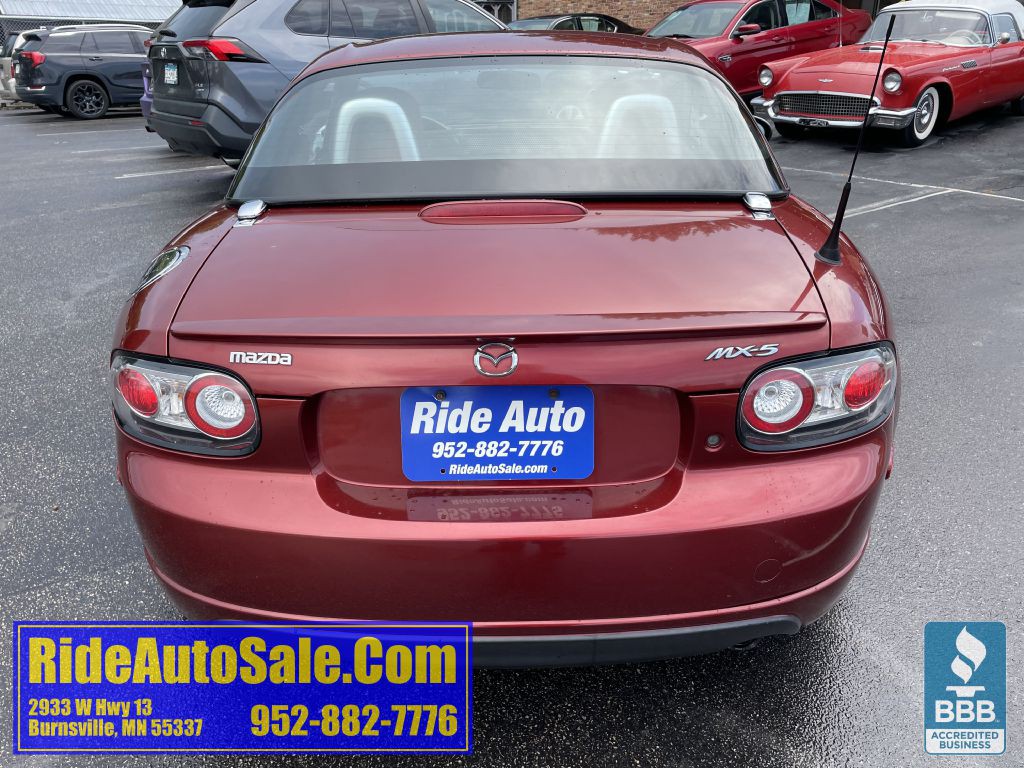 2007 Mazda MX-5 Miata Image 6