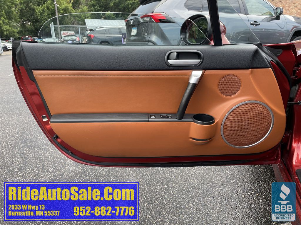 2007 Mazda MX-5 Miata Image 9