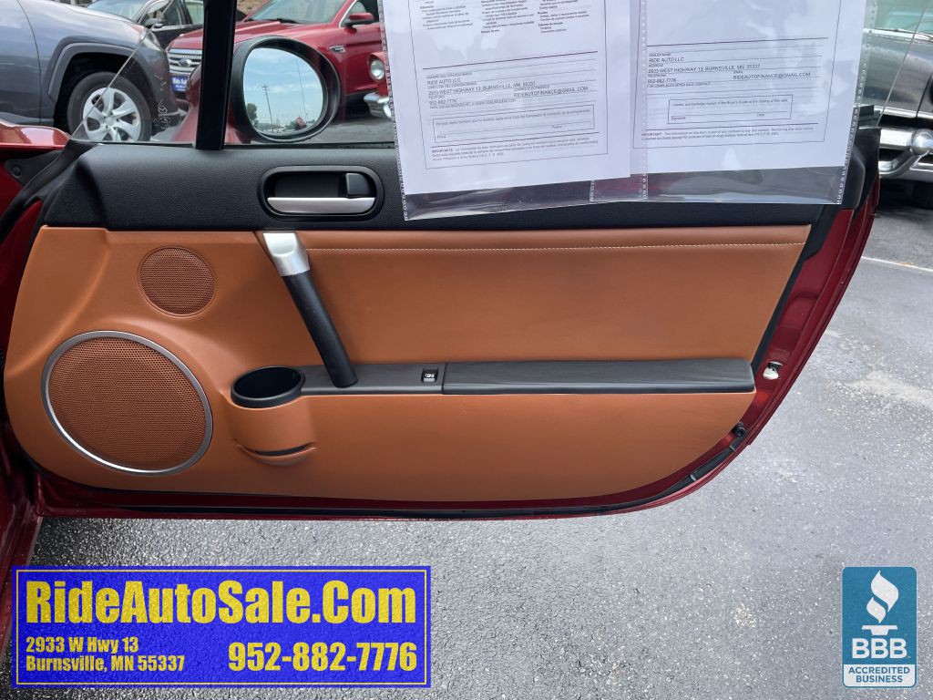 2007 Mazda MX-5 Miata Image 11