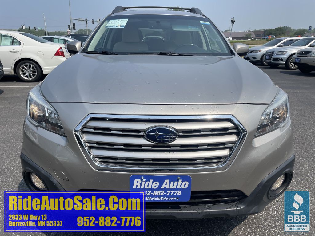 2017 Subaru Outback Image 2