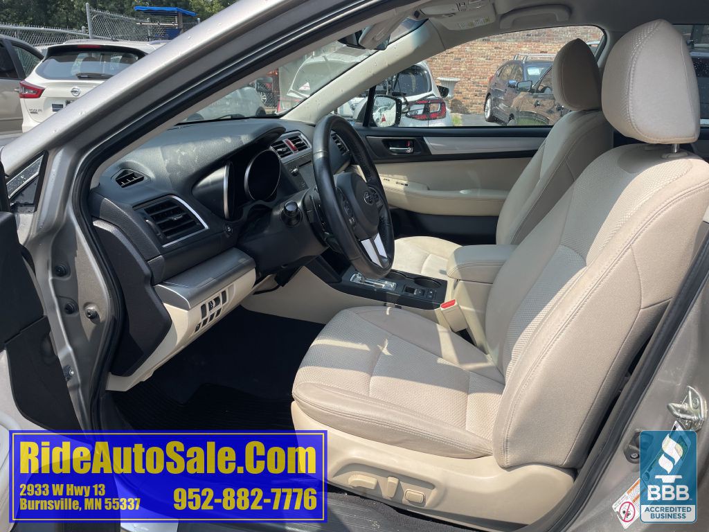 2017 Subaru Outback Image 10