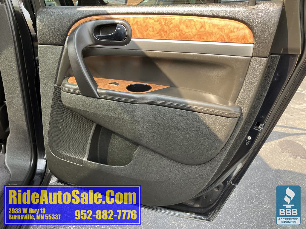 2012 Buick Enclave Image 16