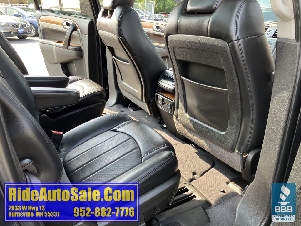 2012 Buick Enclave Image 17