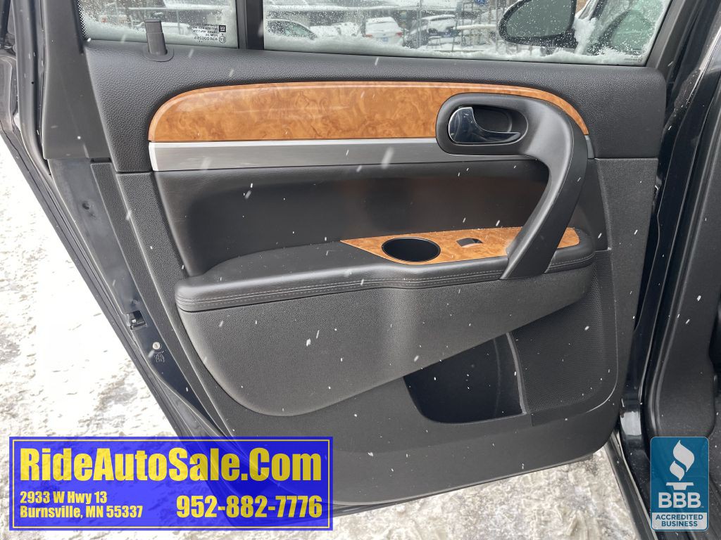 2012 Buick Enclave Image 11