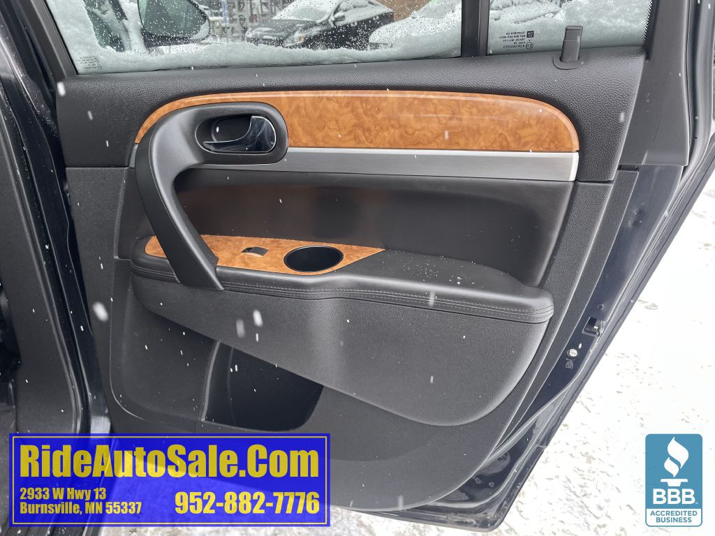 2012 Buick Enclave Image 17