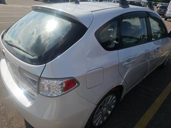 2011 Subaru Impreza Image 8