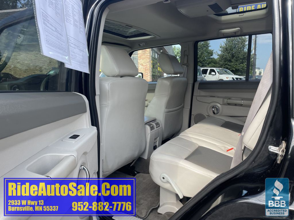 2008 Jeep Commander Image 12