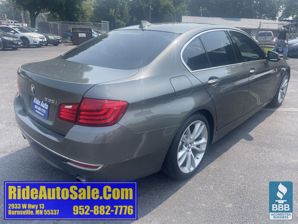 2014 BMW 5 Series Image 5