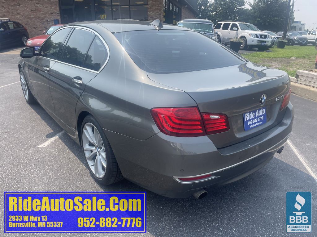 2014 BMW 5 Series Image 7