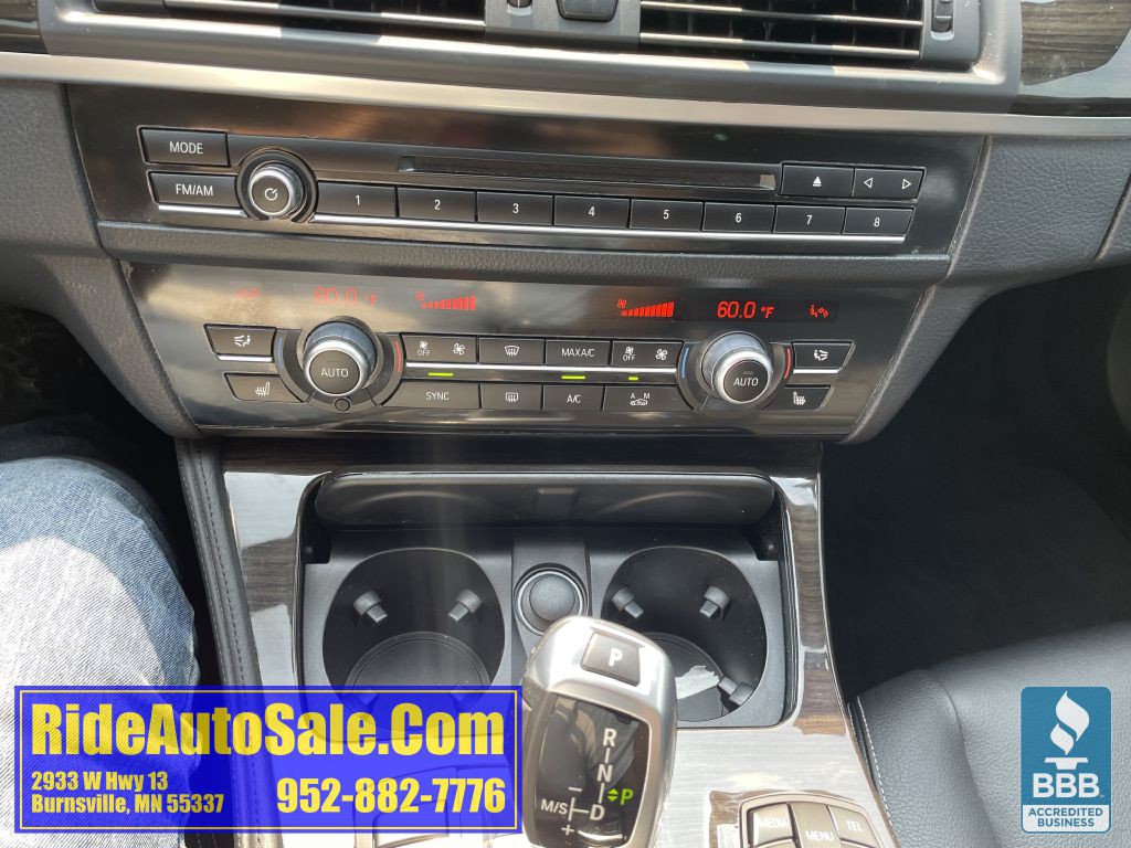 2014 BMW 5 Series Image 19