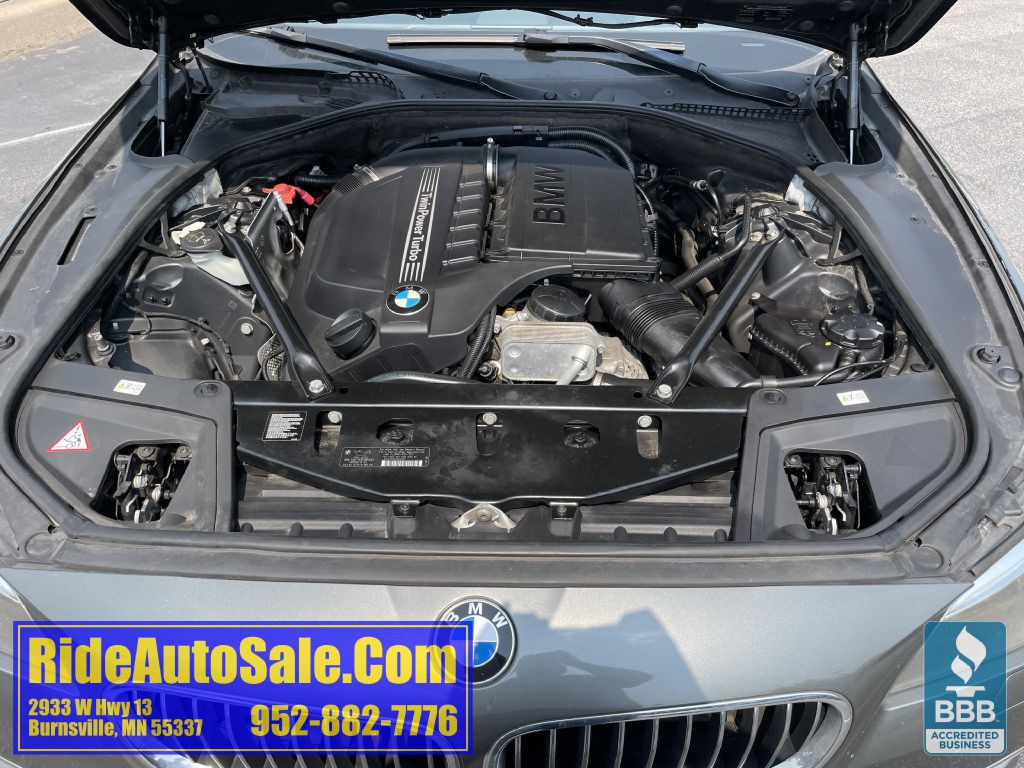 2014 BMW 5 Series Image 22