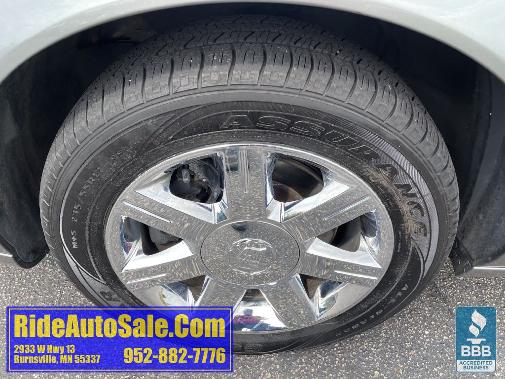 2006 Cadillac DTS Image 23