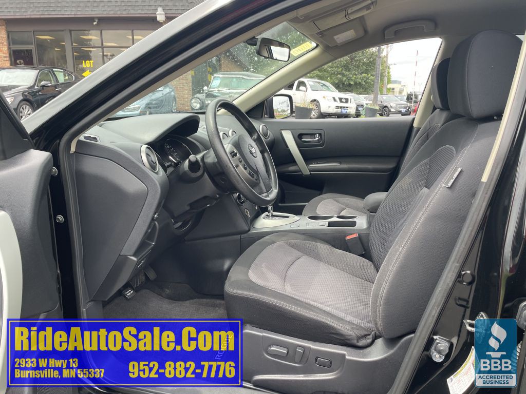 2012 Nissan Rogue Image 10