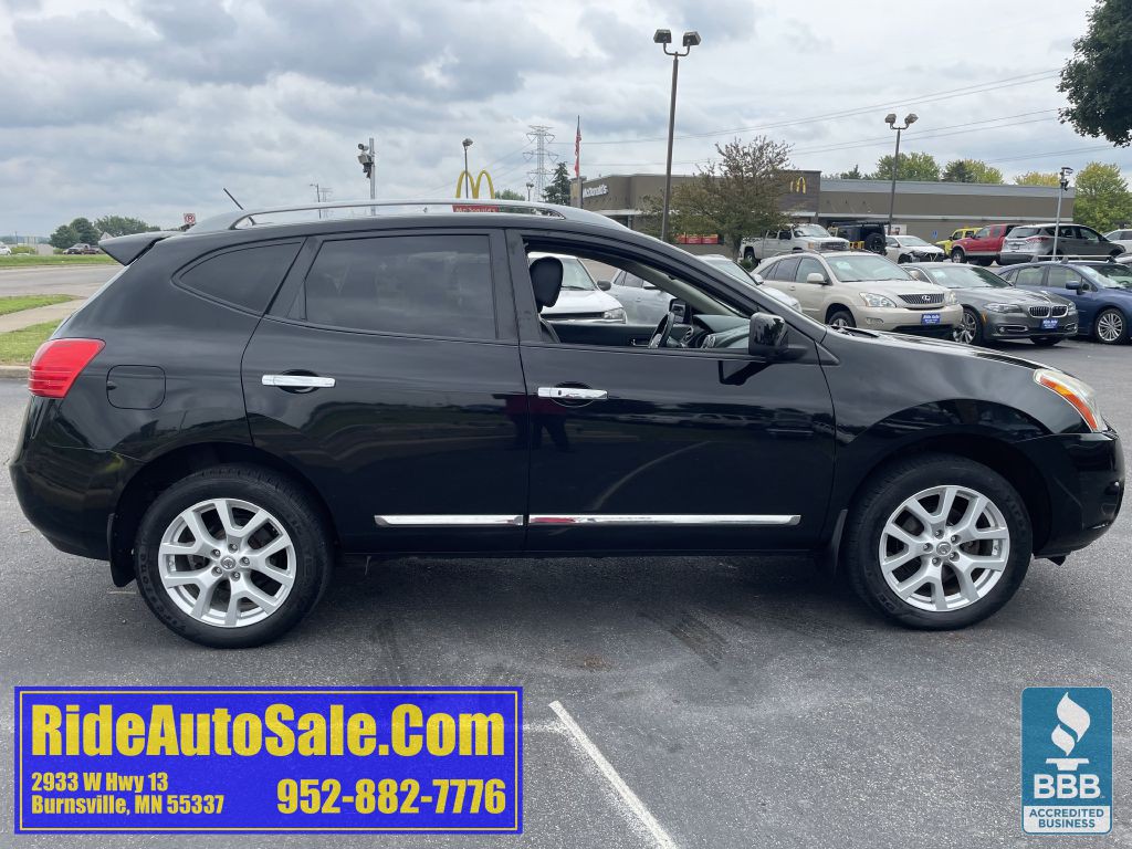 2013 Nissan Rogue Image 4