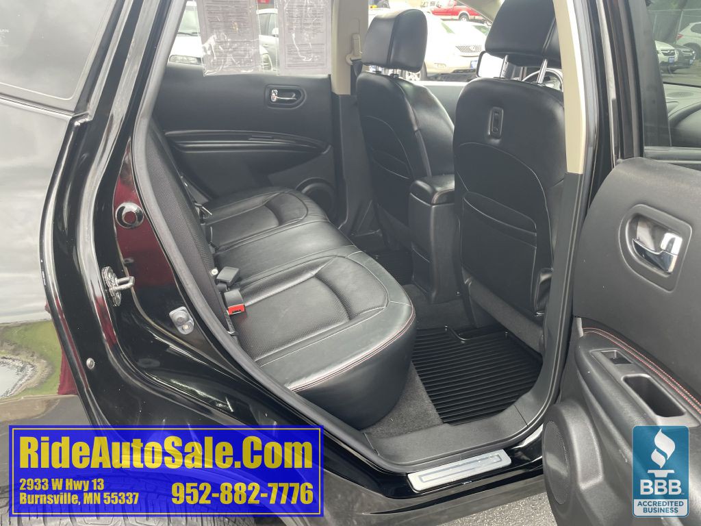 2013 Nissan Rogue Image 16