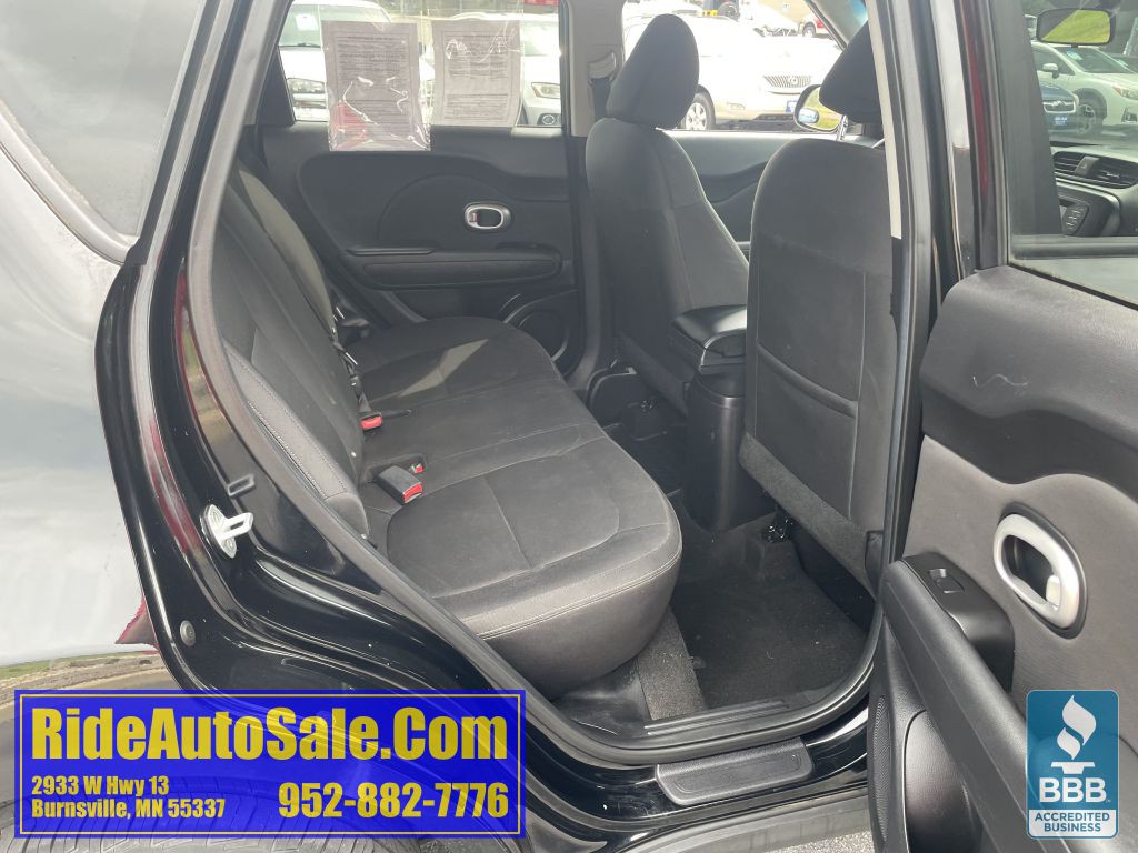 2014 Kia Soul Image 16
