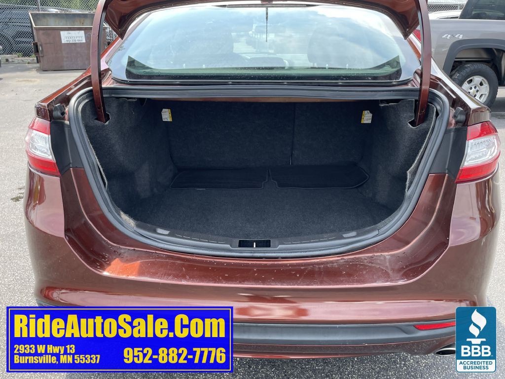 2015 Ford Fusion Image 25