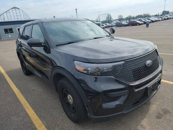 2021 Ford Explorer Image 4