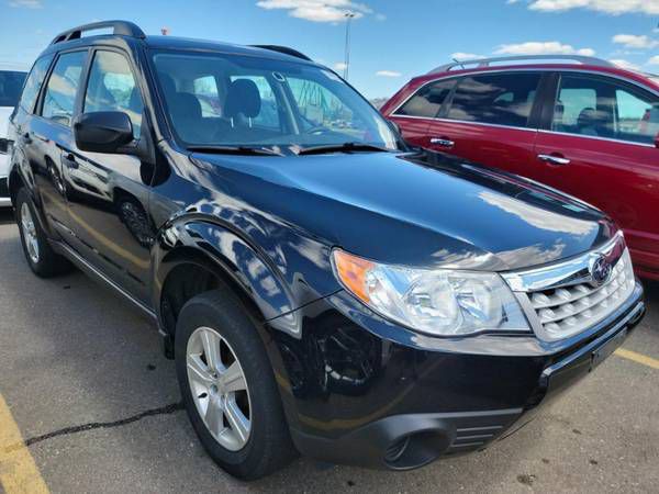 2013 Subaru Forester Image 2