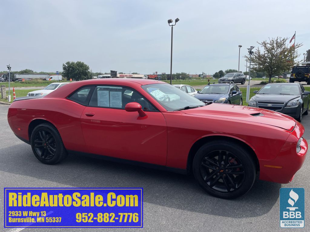 2019 Dodge Challenger Image 4