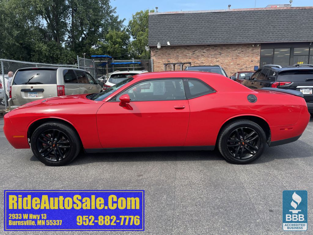 2019 Dodge Challenger Image 8