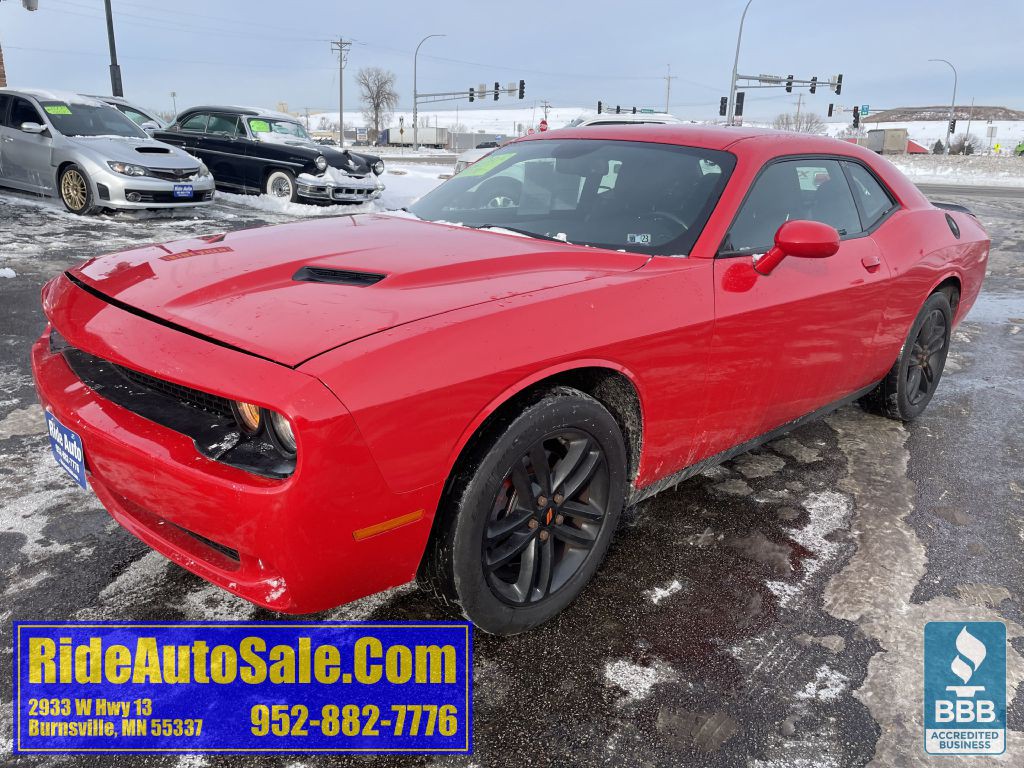 2019 Dodge Challenger Image 1