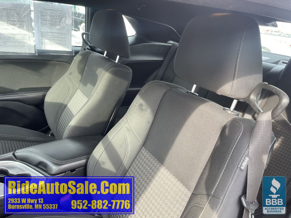 2019 Dodge Challenger Image 18