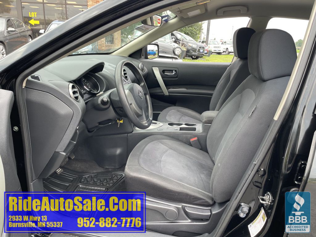 2013 Nissan Rogue Image 10